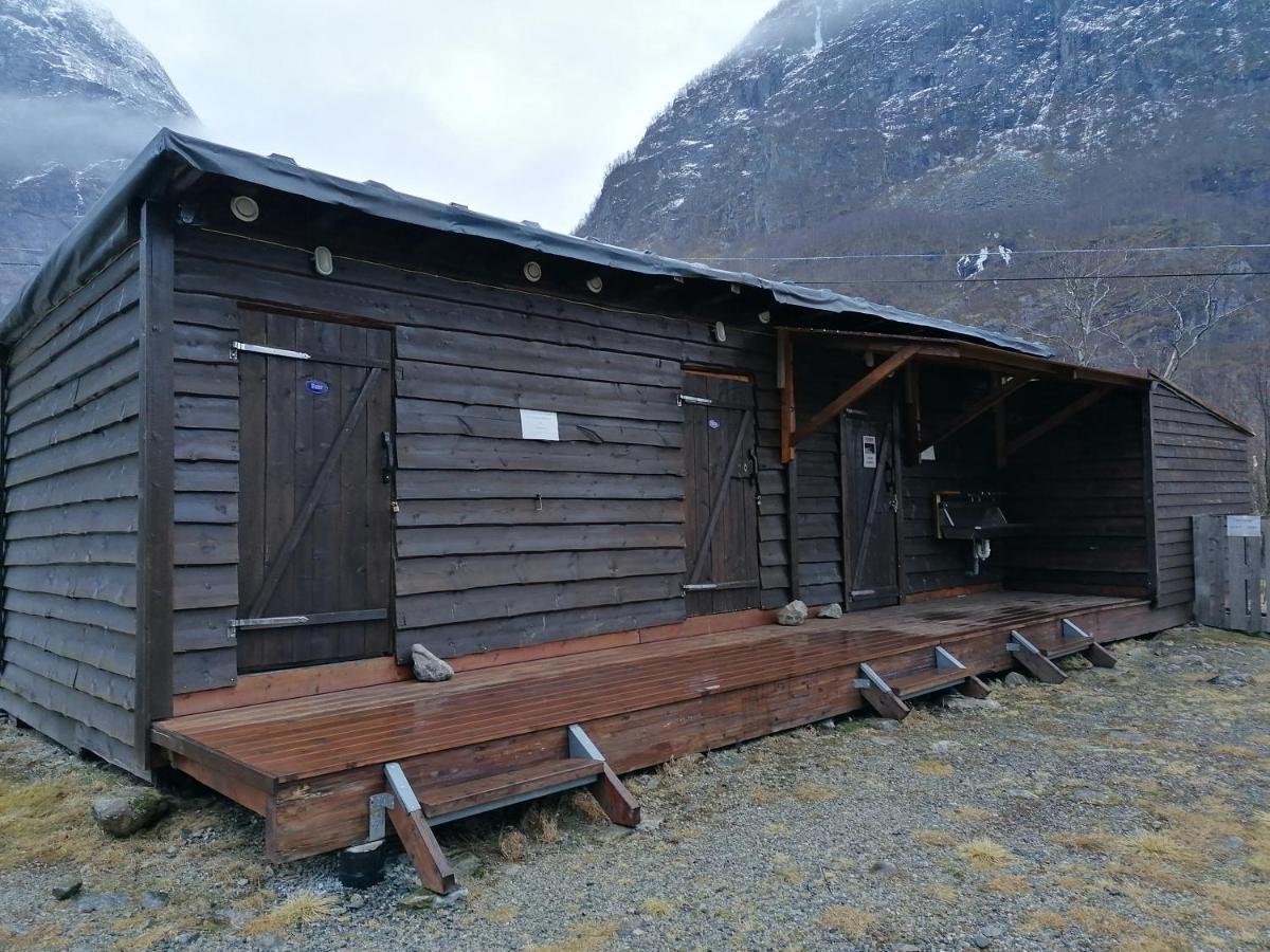 Хостел Hardanger Basecamp Osa Екстер'єр фото