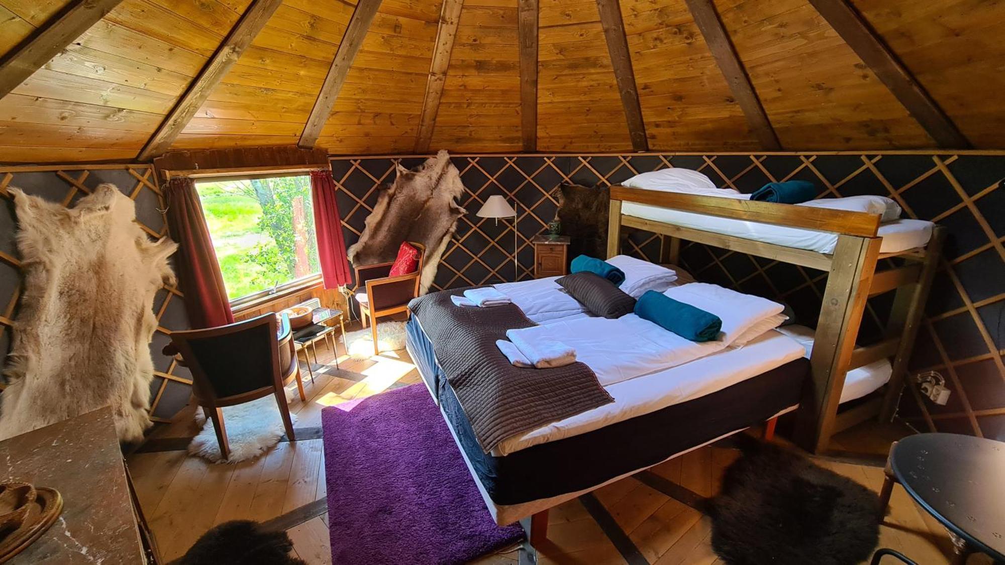 Хостел Hardanger Basecamp Osa Екстер'єр фото