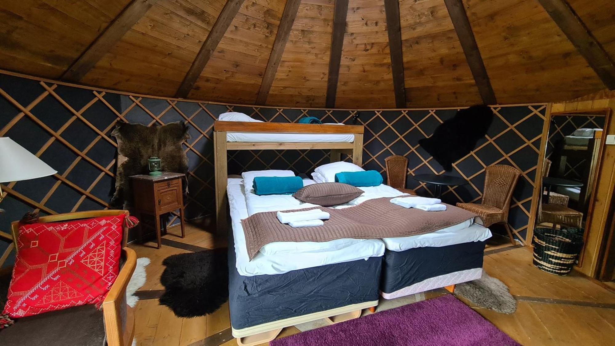 Хостел Hardanger Basecamp Osa Екстер'єр фото