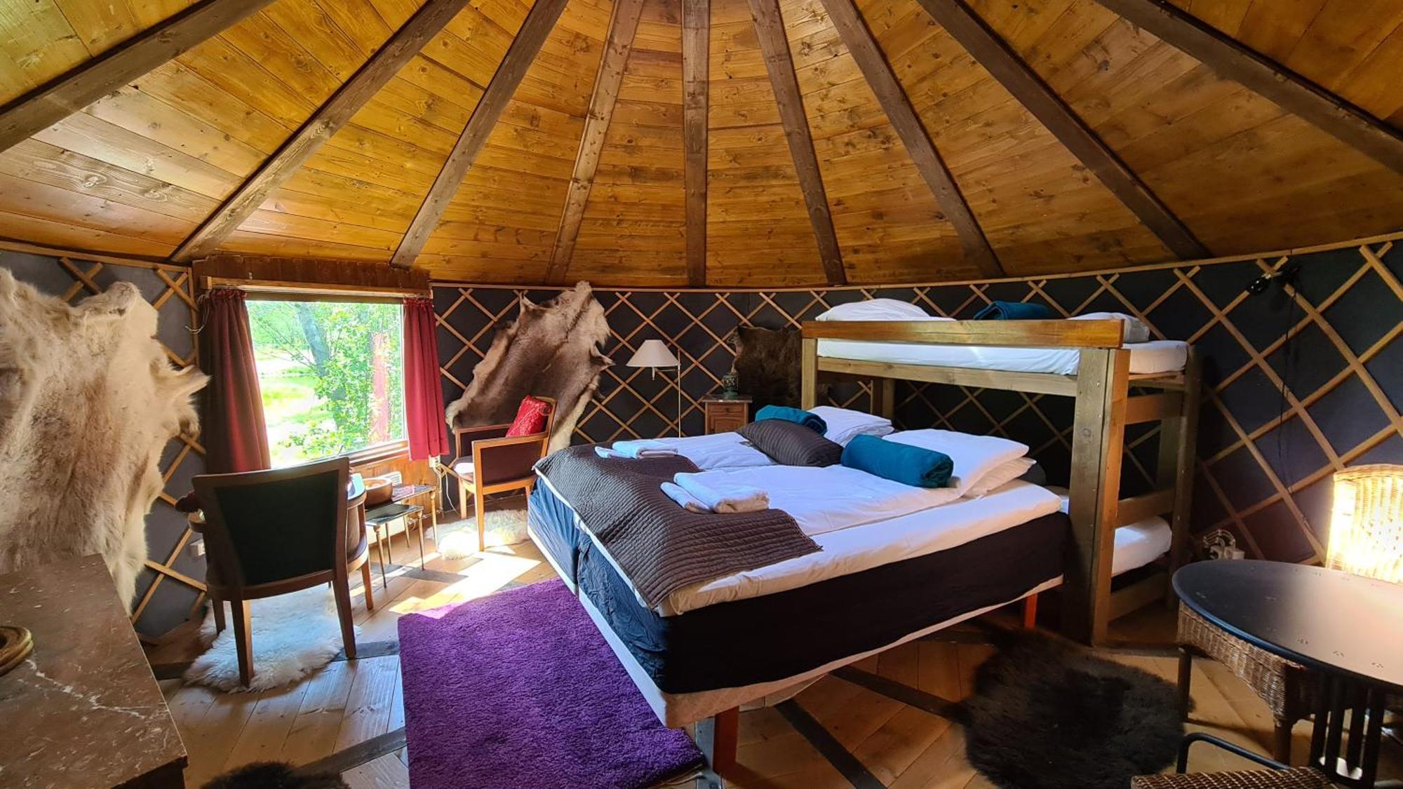 Хостел Hardanger Basecamp Osa Екстер'єр фото