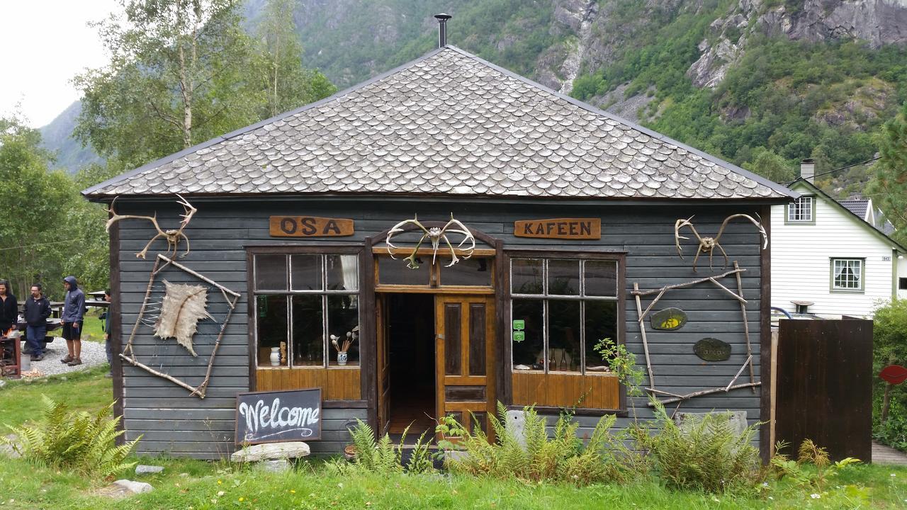 Хостел Hardanger Basecamp Osa Екстер'єр фото