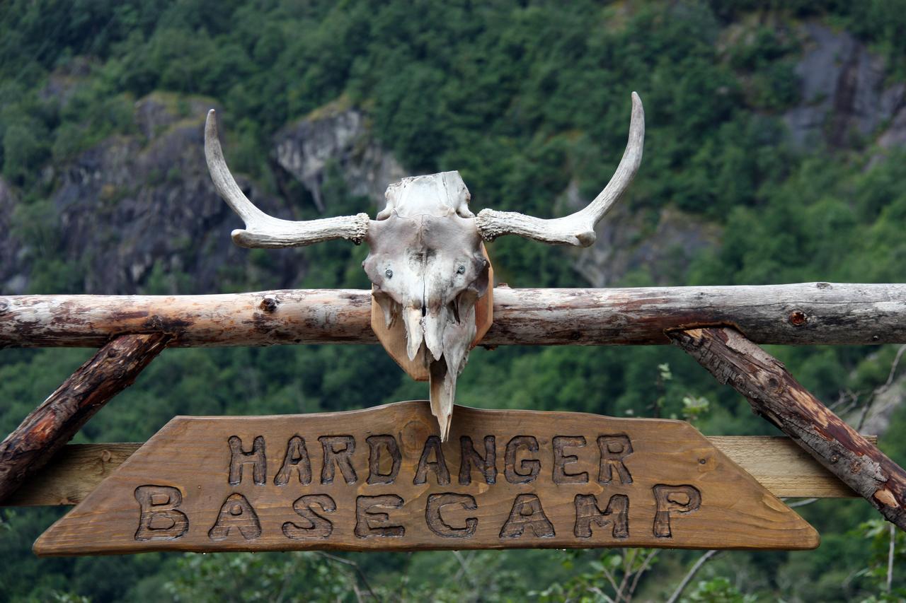 Хостел Hardanger Basecamp Osa Екстер'єр фото